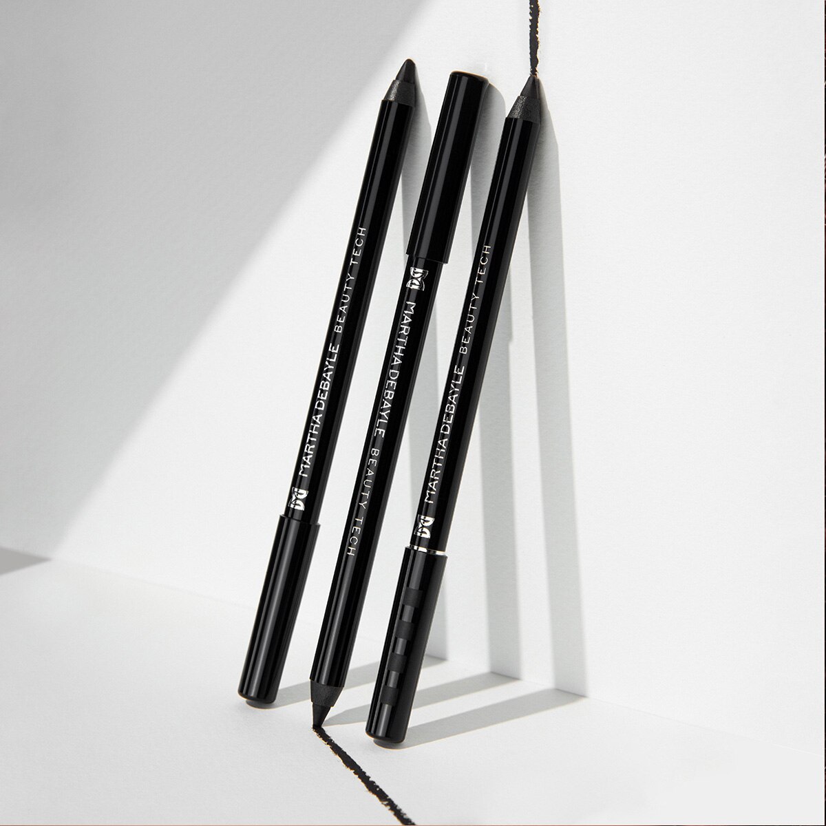 ALL NIGHT LONG PENCIL EYELINER (L&Aacute;PIZ DELINEADOR DE OJOS)